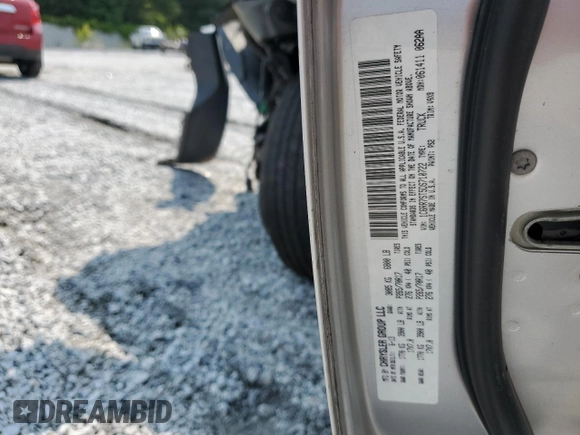 2013 Ram 1500 Tradesman z VIN 1C6RR7ST5DS710722, wystawiony jako Copart lot #58982445 z przebiegiem 141 919 mil mil oraz Szkoda całkowita • Salvage title. Historia ofert i sprzedaży dostępna na DreamBid. Obrazek 12.
