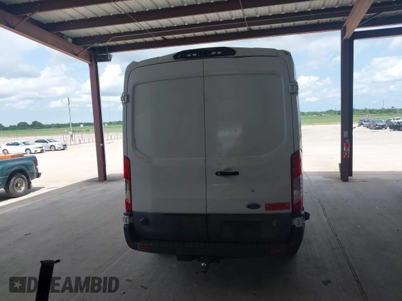 2018 Ford Transit with VIN 1FTBW2CM4JKA88168, listed as a IAAI auction lot 42350787 with 70,534 mi miles and . Bid and sale history available at DreamBid. Image 15.