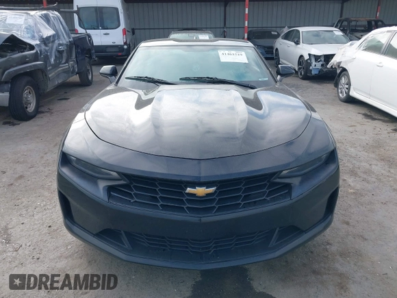 2019 Chevrolet Camaro 1LS with VIN 1G1FB1RX8K0122515, listed as a IAAI auction lot 41461519 with 118,339 mi miles. Bid and sale history available at carsss.com. Image 12.