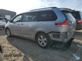 2012 Toyota Sienna LE AAS with VIN 5TDKK3DC4CS266017, listed as a Copart auction lot 51837105 with 88,447 mi miles and Salvage Title. Bid and sale history available at carsss.com. Image 2.