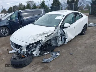 2017 Volvo S60 Dynamic with VIN YV126MFL3H2435704, listed as a IAAI auction lot 41863511 with 1 mi miles. Bid and sale history available at carsss.com. Image 2.