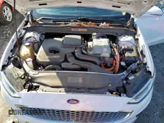 2019 Ford Fusion Hybrid Titanium with VIN 3FA6P0RU0KR181864, listed as a Copart auction lot 68120242 with 102,249 mi miles. Bid and sale history available at carsss.com. Image 11.