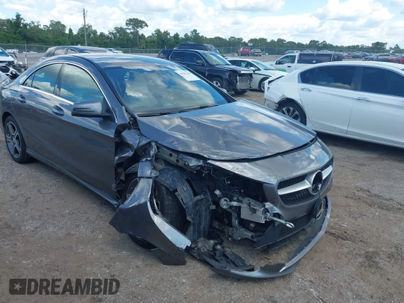 2014 Mercedes-Benz CLA 250 с VIN WDDSJ4EB5EN158938, выставлен на аукционе IAAI как лот 42581224 с пробегом 97 764 миль миль и . История ставок и продаж доступна на DreamBid. Изображение 1.