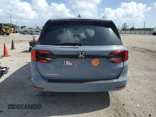2023 Honda Odyssey Sport with VIN 5FNRL6H71PB068791, listed as a Copart auction lot 77479764 with 15,667 mi miles and Salvage Title. Bid and sale history available at carsss.com. Image 6.