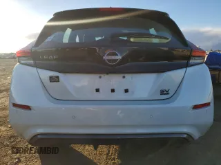 2025 Nissan LEAF SV Plus with VIN 1N4CZ1CV5SC558997, listed as a Copart auction lot 44338375 with 4,440 mi miles and Salvage Title. Bid and sale history available at carsss.com. Image 6.