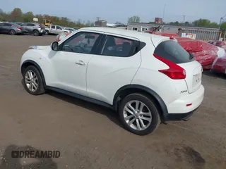 2014 Nissan Juke S with VIN JN8AF5MV6ET482103, listed as a IAAI auction lot 42126935 with 125,506 mi miles. Bid and sale history available at carsss.com. Image 3.