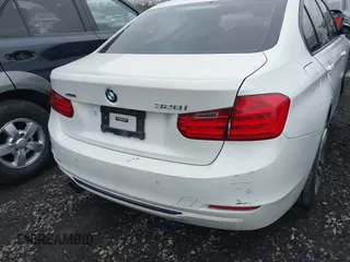 2013 BMW 3 Series 328i xDrive with VIN WBA3B5C50DF598490, listed as a IAAI auction lot 41159038 with Not provided miles and . Bid and sale history available at DreamBid. Image 15.