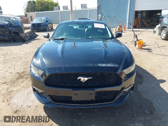 2015 Ford Mustang EcoBoost z VIN 1FA6P8TH9F5355840, wystawiony jako IAAI lot #42552910 z przebiegiem 96 422 mil mil oraz . Historia ofert i sprzedaży dostępna na DreamBid. Obrazek 12.