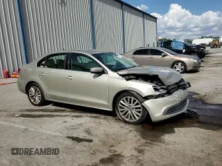 2013 Volkswagen Jetta SE with VIN 3VWDX7AJ9DM232772, listed as a Copart auction lot 61648835 with 158,291 mi miles and Salvage title. Bid and sale history available at DreamBid. Image 13.