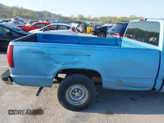 1996 Chevrolet Silverado 1500 with VIN 1GCEC14W2TZ142772, listed as a IAAI auction lot 41986326 with 249,738 mi miles and . Bid and sale history available at DreamBid. Image 6.