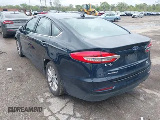 2020 Ford Fusion SE with VIN 3FA6P0HD7LR110180, listed as a IAAI auction lot 42180826 with 151,934 mi miles and . Bid and sale history available at DreamBid. Image 3.