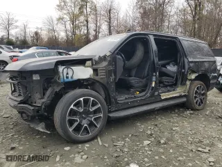 2022 Chevrolet Suburban RST with VIN 1GNSKEKL0NR282092, listed as a Copart auction lot 79947854 with 102,995 mi miles and Salvage Title. Bid and sale history available at carsss.com. Image 1.
