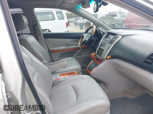 2007 Lexus RX 350 with VIN 2T2HK31U17C005073, listed as a IAAI auction lot 41943720 with 298,075 mi miles. Bid and sale history available at carsss.com. Image 5.