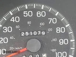 1998 Ford F-150 with VIN 1FTYF17W0WNC12927, listed as a IAAI auction lot 42621641 with 251,079 mi miles and . Bid and sale history available at DreamBid. Image 15.