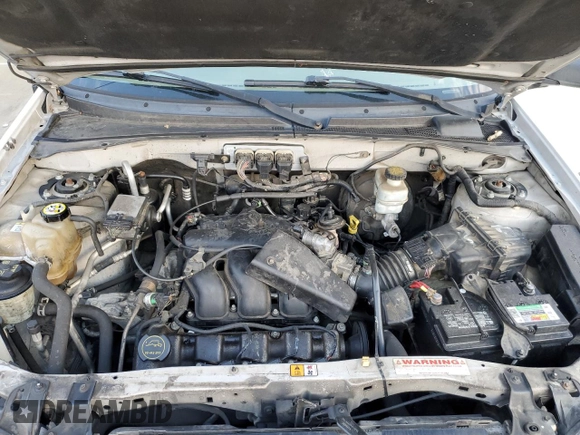 2005 Ford Escape XLT with VIN 1FMYU03135KA93616, listed as a Copart auction lot 50364865 with 210,884 mi miles and Salvage Title. Bid and sale history available at DreamBid. Image 14.