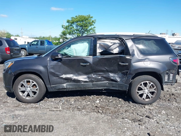 2015 GMC Acadia SLT z VIN 1GKKVRKD9FJ355769, wystawiony jako IAAI lot #42203746 z przebiegiem Nie podano mil oraz . Historia ofert i sprzedaży dostępna na DreamBid. Obrazek 13.
