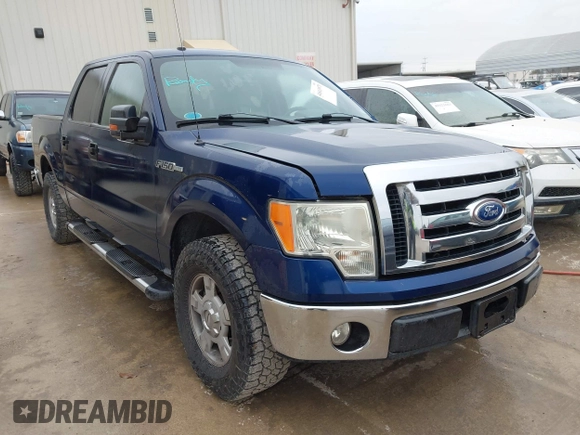 2010 Ford F-150 XL with VIN 1FTFW1CV7AFB77715, listed as a IAAI auction lot 41611973 with 241,644 mi miles. Bid and sale history available at carsss.com. Image 1.