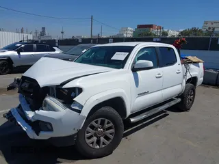 2016 Toyota Tacoma SR5 with VIN 5TFAX5GN8GX053836, listed as a IAAI auction lot 41973740 with 191,653 mi miles. Bid and sale history available at carsss.com. Image 16.
