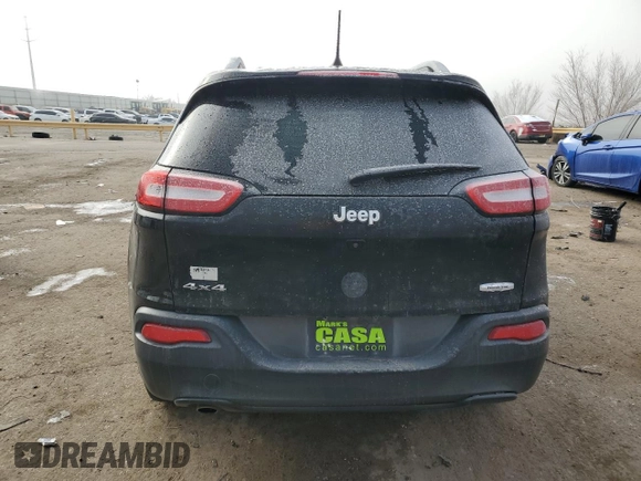 2017 Jeep Cherokee Latitude z VIN 1C4PJMCB1HW632045, wystawiony jako Copart lot #88050445 z przebiegiem 155 257 mil mil oraz Szkoda całkowita • Salvage title. Historia ofert i sprzedaży dostępna na DreamBid. Obrazek 6.