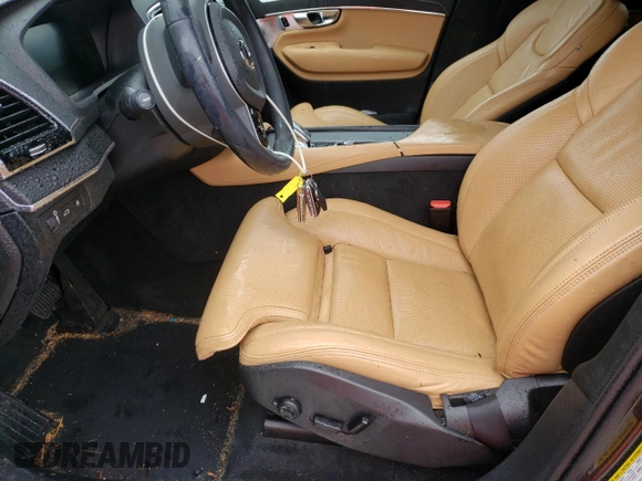 2021 Volvo XC90 Inscription Expression with VIN YV4BR0CL2M1729599, listed as a Copart auction lot 44740533 with 0 mi miles. Bid and sale history available at carsss.com. Image 7.