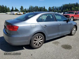 2013 Volkswagen Jetta SE с VIN 3VWDP7AJ8DM350165, выставлен на аукционе Copart как лот 59095185 с пробегом 126 032 миль миль и Списание • Salvage title. История ставок и продаж доступна на DreamBid. Изображение 3.