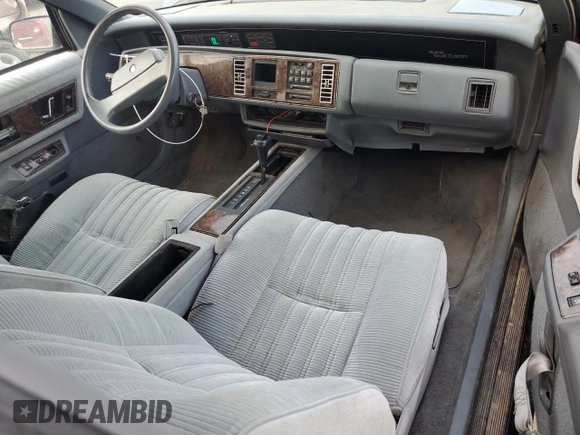 1991 Buick Regal with VIN 2G4WB14L2M1807172, listed as a Copart auction lot 68718244 with 92,450 mi miles and Salvage Title. Bid and sale history available at DreamBid. Image 8.