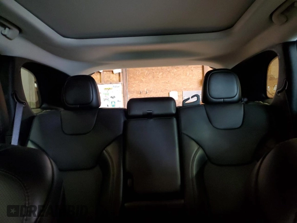 2021 Jeep Cherokee Latitude Lux with VIN 1C4PJMMX2MD205117, listed as a Copart auction lot 56460135 with 42,014 mi miles and Salvage title. Bid and sale history available at DreamBid. Image 10.
