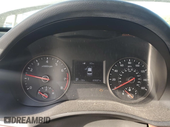 2017 Kia Cadenza Premium z VIN KNALC4J19H5080624, wystawiony jako Copart lot #59275114 z przebiegiem 60 687 mil mil oraz Szkody całkowita. Historia ofert i sprzedaży dostępna na DreamBid. Obrazek 9.