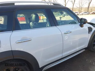 2019 MINI Countryman Cooper z VIN WMZYS7C55K3F46617, wystawiony jako IAAI lot #41766518 z przebiegiem 64 643 mil mil oraz . Historia ofert i sprzedaży dostępna na DreamBid. Obrazek 14.