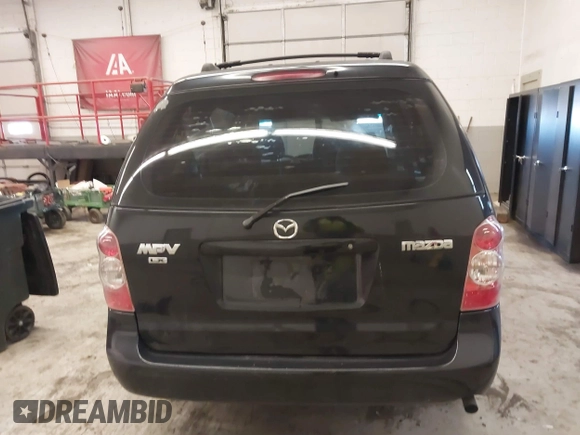 2005 Mazda MPV LX z VIN JM3LW28A050553797, wystawiony jako IAAI lot #41855728 z przebiegiem 180 861 mil mil oraz . Historia ofert i sprzedaży dostępna na DreamBid. Obrazek 17.
