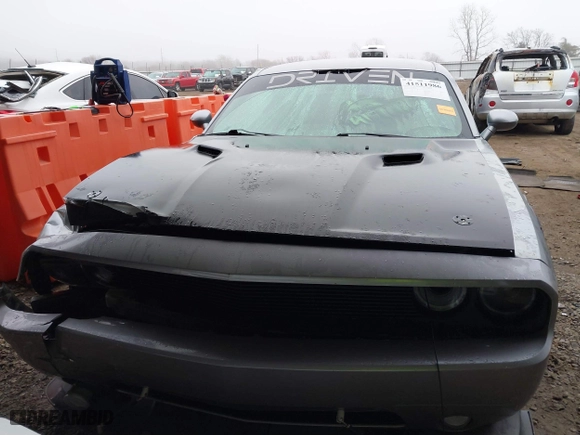 2011 Dodge Challenger with VIN 2B3CJ4DG4BH519321, listed as a IAAI auction lot 41511986 with 230,695 mi miles. Bid and sale history available at carsss.com. Image 13.