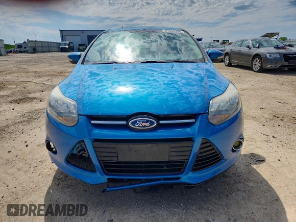 2014 Ford Focus Titanium with VIN 1FADP3N21EL198009, listed as a Copart auction lot 61939335 with 133,792 mi miles and Clean title. Bid and sale history available at DreamBid. Image 5.