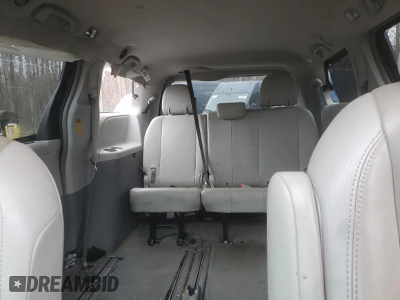 2014 Toyota Sienna XLE with VIN 5TDYK3DC1ES492724, listed as a Copart auction lot 51605245 with 112,079 mi miles and Salvage Title. Bid and sale history available at carsss.com. Image 10.