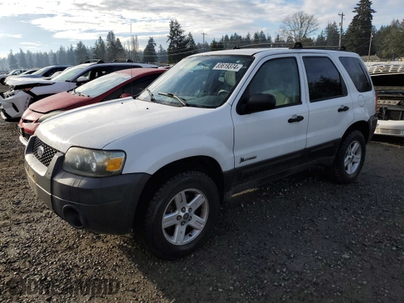 2006 Ford Escape Hybrid with VIN 1FMYU96H16KA20744, listed as a Copart auction lot 83619374 with 173,021 mi miles and Clean Title. Bid and sale history available at carsss.com. Image 1.