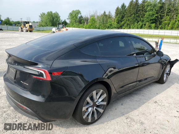 2025 Tesla Model 3 Long Range с VIN 5YJ3E1EB7SF900896, выставлен на аукционе Copart как лот 60446345 с пробегом 5 040 миль миль и Списание • Salvage title. История ставок и продаж доступна на DreamBid. Изображение 3.