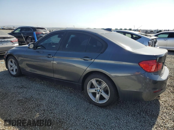 2013 BMW 3 Series 320i with VIN WBA3B1C58DK128983, listed as a Copart auction lot 61919185 with 155,698 mi miles and Clean title. Bid and sale history available at DreamBid. Image 2.