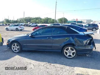 2005 Mercedes-Benz CLK 500 с VIN WDBTK75G75T035547, выставлен на аукционе IAAI как лот 42604824 с пробегом 124 025 миль миль и . История ставок и продаж доступна на DreamBid. Изображение 14.
