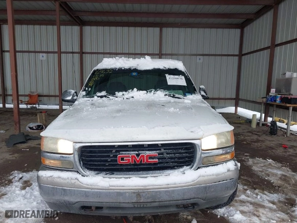 2002 GMC Sierra 1500 SLE with VIN 2GTEK19T721117956, listed as a IAAI auction lot 41290038 with 173,440 mi miles. Bid and sale history available at carsss.com. Image 12.