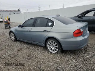 2006 BMW 3 Series 330xi with VIN WBAVD33576KV61194, listed as a Copart auction lot 51129115 with 184,143 mi miles and Clean Title. Bid and sale history available at carsss.com. Image 2.