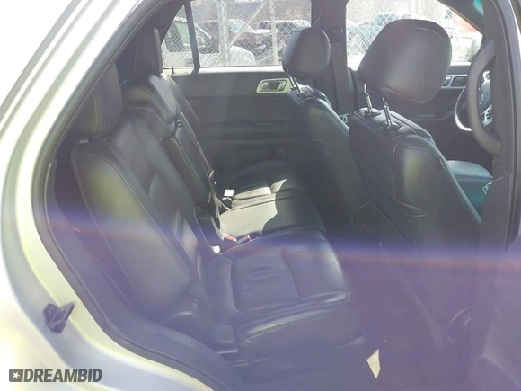 2015 Ford Explorer Limited with VIN 1FM5K8F81FGB60637, listed as a IAAI auction lot 41804716 with 115,501 mi miles. Bid and sale history available at carsss.com. Image 8.