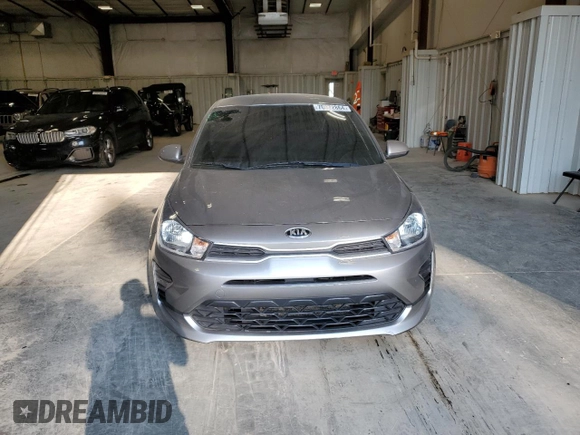 2021 Kia Rio LX with VIN 3KPA24AD8ME365594, listed as a Copart auction lot 70872864 with 68,808 mi miles and Salvage Title. Bid and sale history available at DreamBid. Image 5.