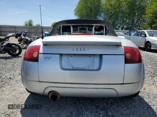 2001 Audi TT z VIN TRUTC28N011007130, wystawiony jako Copart lot #58706525 z przebiegiem 150 959 mil mil oraz Tytuł czysty. Historia ofert i sprzedaży dostępna na DreamBid. Obrazek 6.