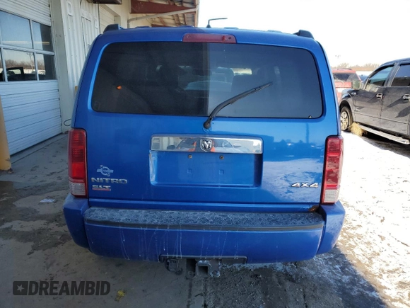 2007 Dodge Nitro SLT with VIN 1D8GU58K37W720312, listed as a Copart auction lot 41369435 with 179,711 mi miles and Salvage Title. Bid and sale history available at carsss.com. Image 6.