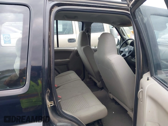 2007 Jeep Liberty Sport with VIN 1J8GL48K47W665227, listed as a IAAI auction lot 41667155 with 178,306 mi miles and . Bid and sale history available at DreamBid. Image 8.