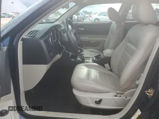 2005 Dodge Magnum SE with VIN 2D4FV48V45H555512, listed as a Copart auction lot 72642264 with 88,271 mi miles and Salvage Title. Bid and sale history available at carsss.com. Image 7.