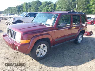 2007 Jeep Commander Sport с VIN 1J8HH48P87C553761, выставлен на аукционе IAAI как лот 42442898 с пробегом 171 863 миль миль и . История ставок и продаж доступна на DreamBid. Изображение 18.