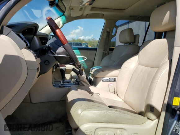 2013 Lexus LX 570 z VIN JTJHY7AX0D4112762, wystawiony jako Copart lot #47033775 z przebiegiem 188 568 mil mil oraz Czysty tytuł • Clean title. Historia ofert i sprzedaży dostępna na DreamBid. Obrazek 7.