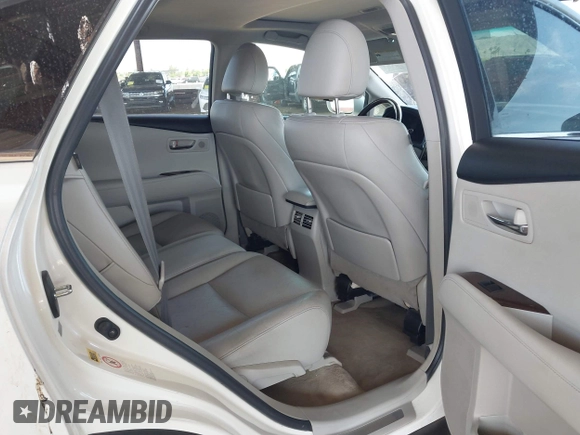 2010 Lexus RX 350 z VIN JTJZK1BA4A2408596, wystawiony jako IAAI lot #42336866 z przebiegiem 103 617 mil mil oraz . Historia ofert i sprzedaży dostępna na DreamBid. Obrazek 8.