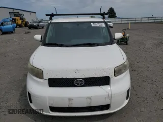 2008 Scion xB z VIN JTLKE50E281032171, wystawiony jako Copart lot #56590495 z przebiegiem 257 801 mil mil oraz Tytuł czysty. Historia ofert i sprzedaży dostępna na DreamBid. Obrazek 5.