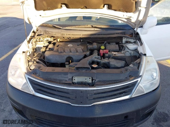 2011 Nissan Versa 1.8 S with VIN 3N1BC1CP2BL403100, listed as a IAAI auction lot 41552284 with 186,551 mi miles. Bid and sale history available at carsss.com. Image 10.
